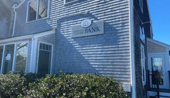 Martha's Vineyard Bank