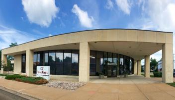 Bank First - Waupaca