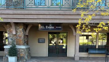 D.L. Evans Bank