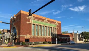 Farmers & Merchants State Bank