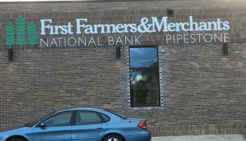 First Farmers & Merchants Bank