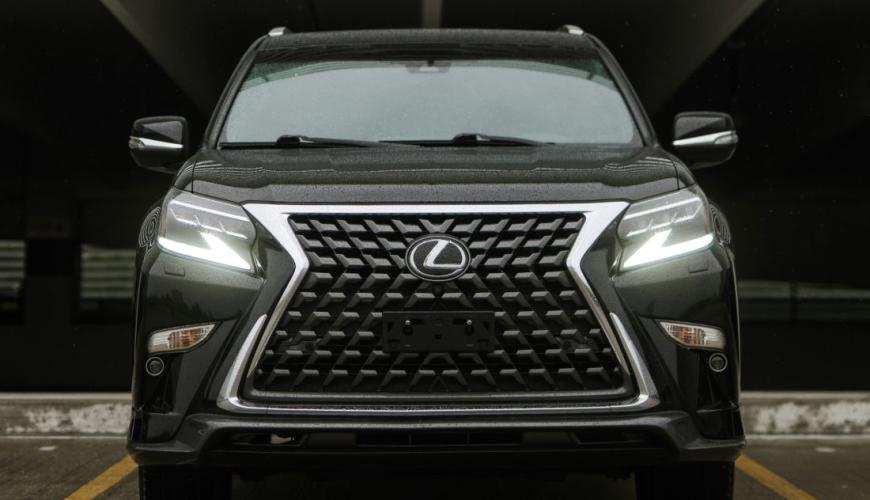 Comfort and Luxury in the Lexus RX450h Adventure-Ready